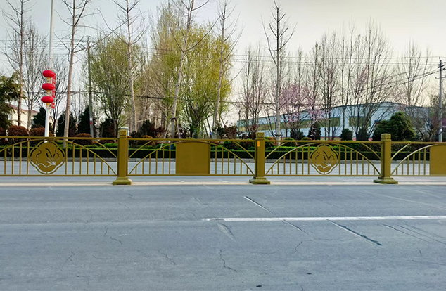 道路隔離護欄